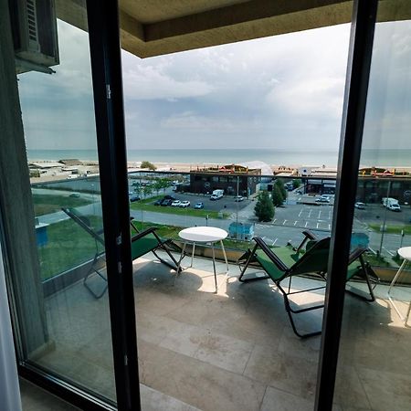 North Club Apartments II Mamaia Bagian luar foto