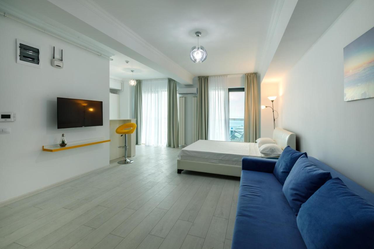 North Club Apartments II Mamaia Bagian luar foto