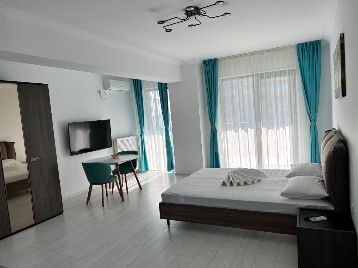 North Club Apartments II Mamaia Bagian luar foto